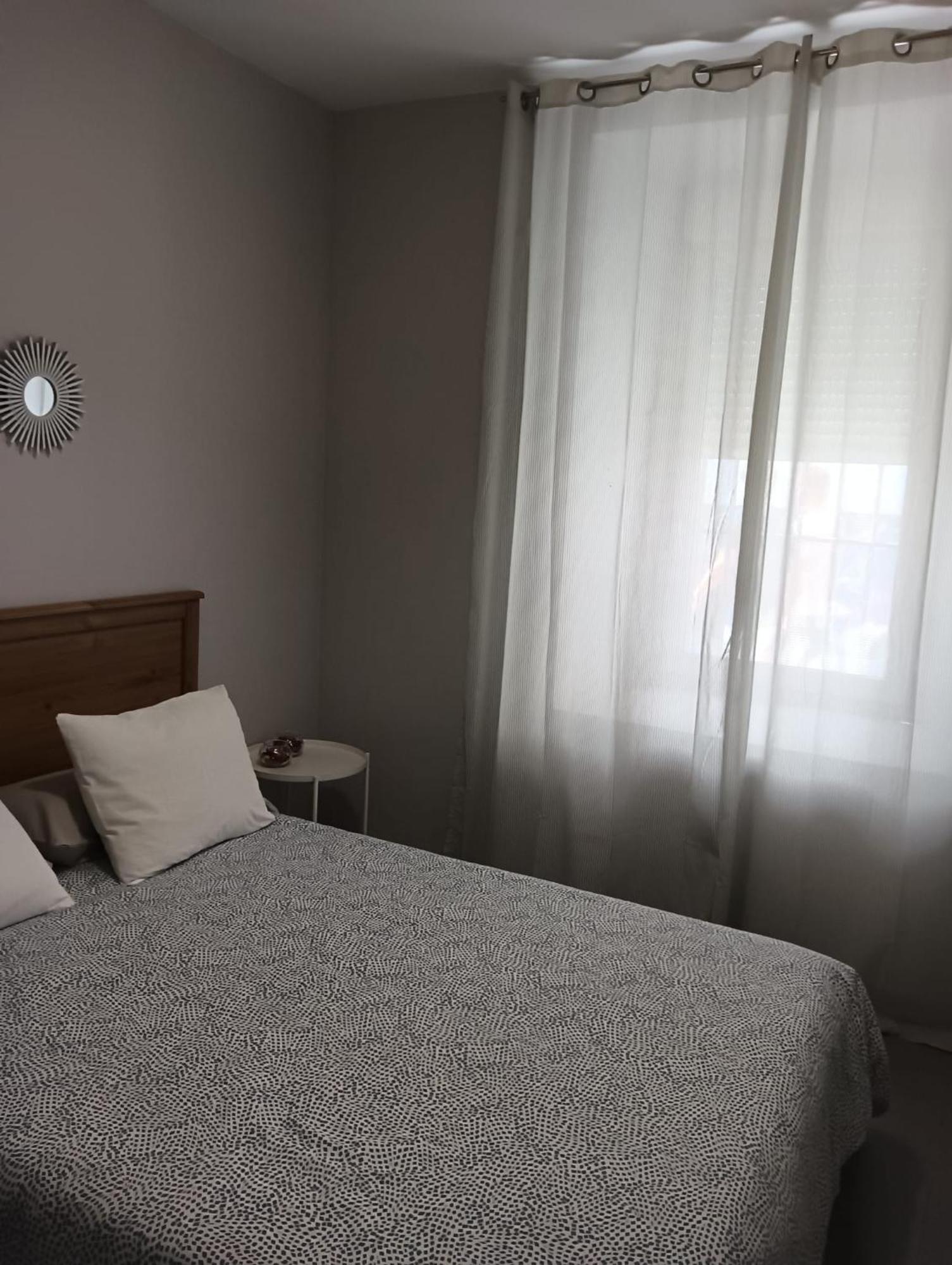 Apartamento En El Casco Antiguo Junto Alameda H. إشبيلية المظهر الخارجي الصورة